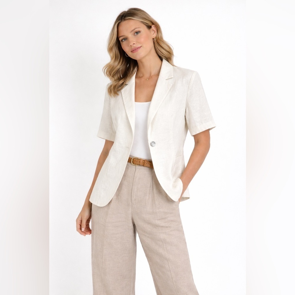 Minimalist Summer White Linen Blazer Size 46 EU Short Sleeve Tailored Chic